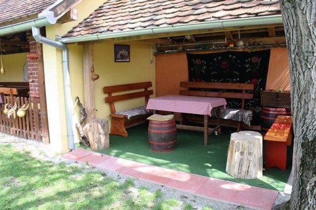 Seoski Turiziam Larva Trenkovo Exterior foto